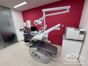 Pronájem zubní ordinace s možností bydlení 74 m2, cena 40000 CZK / objekt / měsíc, nabízí 