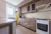 Prodej bytu 4+kk 88 m, Velké Popovice, cena 6990000 CZK / objekt, nabízí Reality Zavadil a partneři s.r.o.