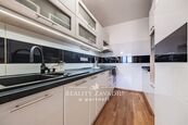 Prodej bytu 3+kk 60 m + lodžie 3 m, Praha - Michle, ul. Kremnická, cena 8890000 CZK / objekt, nabízí Reality Zavadil a partneři s.r.o.