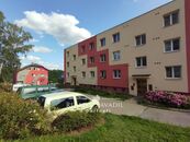 Pronájem bytu 2+1 s balkonem 45 m, ul. Na Rámech, Ledeč nad Sázavou, cena 11000 CZK / objekt / měsíc, nabízí 