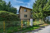 Prodej rodinné domu se dvěma bytovými jednotkami a pozemkem 980 m, Těptín Kamenice, cena 7725000 CZK / objekt, nabízí 