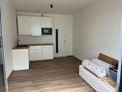 Moderní, zcela nový byt 1+kk s balkonem přímo u metra Zličín, cena 19000 CZK / objekt / měsíc, nabízí Moje Makléřka