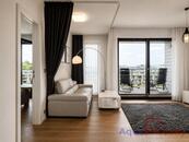 Pronájem exkluzivního bytu 2+kk s balkonem a výhledem na Vltavu | Praha 8 Libeň | DOCK Marina Boul, cena 40000 CZK / objekt / měsíc, nabízí 