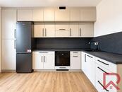 Pronájem moderního bytu 2+1 s balkonem, 54 m² Západní, Karlovy Vary, cena 17000 CZK / objekt / měsíc, nabízí 