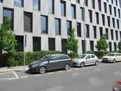 Pronájem obchodního prostoru 186 m Evropská, Praha - Vokovice, cena 21 EUR / m2 / měsíc, nabízí REALITY BRYNDA