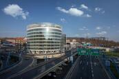 Pronájem, Kanceláře, 405m - Praha - Smíchov, cena 17 EUR / m2 / měsíc, nabízí REALITY BRYNDA