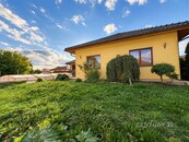 Prodej rodinného domu 6+kk s krytým bazénem, garáží a pozemkem 1 073 m2 | Blovice, cena 12490000 CZK / objekt, nabízí 