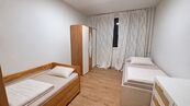 Pronájem pokojů a lůžek v bytě 3+1, Praha 11 Háje, cena 9000 CZK / objekt / měsíc, nabízí 