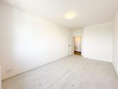 Exkluzivně nabízí k pronájmu byt 2+KK o ploše 46,2 m, umístěný ve 2. patře, cena 18000 CZK / objekt / měsíc, nabízí 