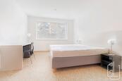 Pronájem byty 1+kk, 27m2, Praha 5 - Smíchov, cena 14000 CZK / objekt / měsíc, nabízí GLJ Partners