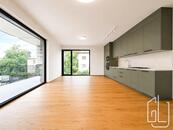 GLJ Partners Vám exkluzivně nabízí k pronájmu moderní byt o dispozici 3+kk a celkové ploše 100 m2, cena 45000 CZK / objekt / měsíc, nabízí GLJ Partners