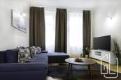 GLJ Partners Vám exkluzivně nabízí k pronájmu prostorný byt 2+kk o celkové ploše 52 m2, cena 27500 CZK / objekt / měsíc, nabízí GLJ Partners