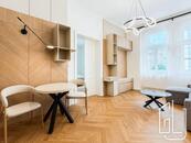 Pronájem moderního bytu 2+kk nacházející se ve vyhledávané lokalitě Praha 3 - Žižkov., cena 33000 CZK / objekt / měsíc, nabízí GLJ Partners