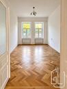 Pronájem prostorného prvorepublikového bytu 3+1, 120 m2 | italský styl a vysoké stropy | u Lužánek, cena 40000 CZK / objekt / měsíc, nabízí 
