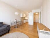 Pronájem luxusně zařízeného 2+kk s balkonem v Rezidenci Oliva, Praha Michle., cena 30000 CZK / objekt / měsíc, nabízí GLJ Partners