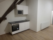 Pronájem bytu 1+kk, 38 m2, P10-Uhříněves, ul. Netluky, 3.NP, cihla, cena 16500 CZK / objekt / měsíc, nabízí Altoja Living, s.r.o.