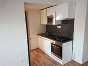 Pronájem bytu 3+kkB, 66 m2, P4-Michle, ul. Baarova, 3.NP, cihla, cena 30000 CZK / objekt / měsíc, nabízí Altoja Living, s.r.o.