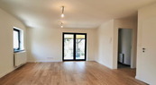 Prodej moderního bytu 4+kk s terasou, 2x PS a oplocenou zahrádkou v obci Jírny, okr. Praha-východ, cena 10300000 CZK / objekt, nabízí 