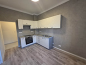 Pronájem bytu 2+1, 48 m2, Kladno, ul. Zádušní, 2.NP, cihla, cena 18000 CZK / objekt / měsíc, nabízí 