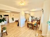 Prostorný rodinný dům 4+kk CP 187 m² s velkým sklepem a zahradou 196 m² Újezd u Brna, cena 7890000 CZK / objekt, nabízí Realitní kancelář Juristell s.r.o.