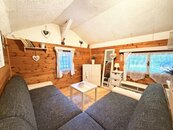 Pozemek s historickým srubem u vody v klidné přírodě | Dolní Stropnice | Elektřina, cena 1090000 CZK / objekt, nabízí LEVELS Reality s.r.o.
