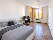 Pronájem útulného bytu 1+kk, 30 m2, s balkonem a zahradou - Praha 4, Nusle, cena 14500 CZK / objekt / měsíc, nabízí Rohan reality s.r.o.