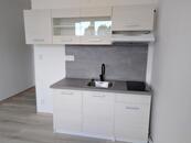 Pronájem bytu 1+kk po rekonstrukci, OV, 20m2, cena 11215 CZK / objekt / měsíc, nabízí 