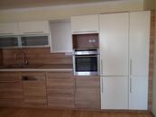 Pronájem bytu, 4+kk, 100m2, Praha 7, Holešovice, Osadní ul., cena 42500 CZK / objekt / měsíc, nabízí 