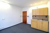 Prodej bytu 1+kk, 19 m2, OV, ul. Partyzánská, Chomutov, cena 1700000 CZK / objekt, nabízí 
