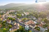 Vícegenerační dům 7+1+kk se dvěma byty (245 m2) ul. Mírové náměstí 276, Hrob, , cena 5400000 CZK / objekt, nabízí 