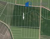 1/6 podíl na parcele o velikosti 10.029 m2, katastrální území Dobšice u Žehuně., cena 85000 CZK / objekt, nabízí