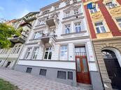 K pronájmu byt 1+kk, 20 m2, v Teplicích, ul. Lounská 1426/20., cena 3500 CZK / objekt / měsíc, nabízí 
