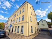 Pronájem bytu 3+kk+parkovací místo, 132 m2, Lípová 516, Teplice, cena 17000 CZK / objekt / měsíc, nabízí 