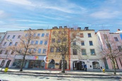 Prodej administrativní budovy 1.141 m2 Masarykovo náměstí Jihlava, cena cena v RK, nabízí Globe Estate s.r.o.