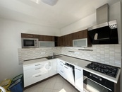 Pronájem bytu 2+1 62 m2, Karlovy Vary - Rybáře, cena 15000 CZK / objekt / měsíc, nabízí 