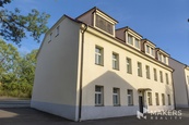 Prodej, ubytovací zařízení, 650 m2, pozemek 850 m2, Praha, cena 73000000 CZK / objekt, nabízí 