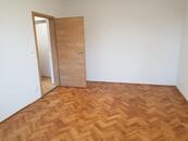 Pronájem hezkého bytu 1+1, cena 11000 CZK / objekt / měsíc, nabízí 