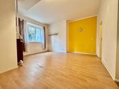 Prodej bytu 1+1, 36 m2 + sklep 4 m2, Praha 4, cena 4980000 CZK / objekt, nabízí 