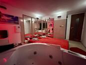 Pronájem komerčního prostoru 3+2, cca 100m2, Praha 8 - Palmovka, cena 29000 CZK / objekt / měsíc, nabízí Smart Relo s.r.o.