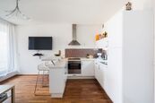 Pronájem bytu 2+kk, 56m2, Praha 5 - Smíchov, cena 28500 CZK / objekt / měsíc, nabízí Smart Relo s.r.o.