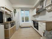 Pronájem bytu 3+kk, 43 m² + terasa 10 m² + zahrada 82 m², Praha 5 Řeporyje, cena 25000 CZK / objekt / měsíc, nabízí Smart Relo s.r.o.