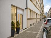 Pronájem komerčního prostoru 73m2, Praha 2, Nové Město, cena 41500 CZK / objekt / měsíc, nabízí 