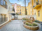 Pronájem bytu 1+kk, 30 m², Praha 2-Vinohrady, cena 23000 CZK / objekt / měsíc, nabízí Smart Relo s.r.o.