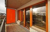 Pronájem bytu 1+kk, 38 m² s balkonem, Praha 10 Strašnice, cena 21900 CZK / objekt / měsíc, nabízí 