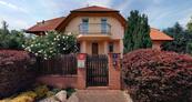 Prodej rodinného domu 7+kk, 301 m², pozemek 803 m², Praha 6 Lysolaje, cena 36970000 CZK / objekt, nabízí Smart Relo s.r.o.
