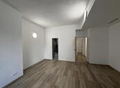 Pronájem atelieru 1+1, 40m2, Praha 4 - Nusle, cena 16900 CZK / objekt / měsíc, nabízí Smart Relo s.r.o.