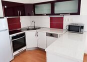 Pronájem bytu 2+kk, 56 m² s balkonem 12 m², Mattioliho, Praha 10 Záběhlice, cena 22000 CZK / objekt / měsíc, nabízí Smart Relo s.r.o.