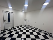 Pronájem obchodního prostoru 13m2, cena 9000 CZK / objekt / měsíc, nabízí 
