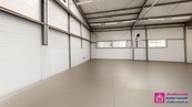 Pronájem výrobní / skladovací haly 200 m2, Velkomoravská, Hodonín, cena 35000 CZK / objekt / měsíc, nabízí 