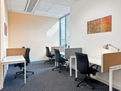 Pronájem kanceláře, 30 m2 - Praha - Karlín, cena 7590 CZK / objekt / měsíc, nabízí IWG Management (Czech Republic) s.r.o.